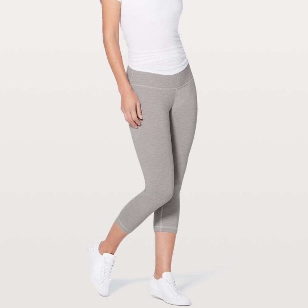 Lululemon Wunder Under Crop III 21"